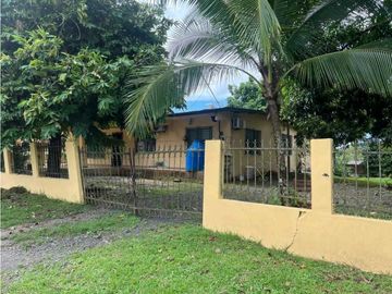 SE VENDE CASA DE 3 REC.Y TERRENO EN EL ESPINO, DE LA CHORRERA(FT3U)