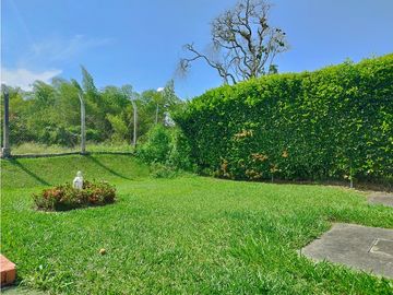 VENTA HERMOSA CASA ESTILO TRADICIONAL EN CERRITOS PEREIRA