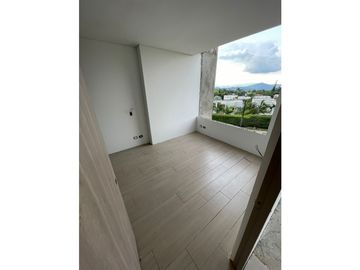 VENTA APARTAMENTO SUPEREXCLUSIVO EN LA ENTRADA A CERRITOS PEREIRA
