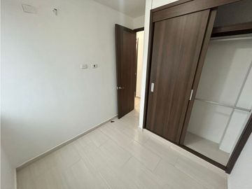 Vendo o alquilo apartamento Horizontes
