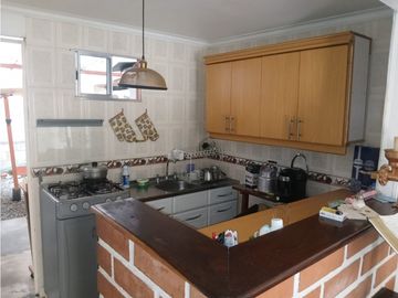 Venta de casa unifamiliar independiente en Molinares, Bello