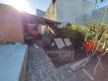 Casa en venta en Quilmes Oeste