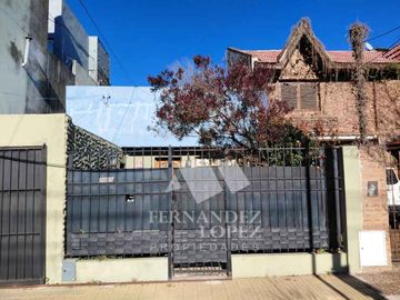 Casa en venta en Quilmes Oeste