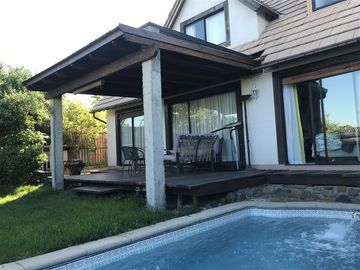 Casa en Venta en Alto Macul y Avda. Las Perdices