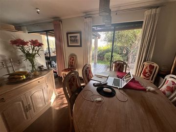 Casa en Venta en Alto Macul y Avda. Las Perdices