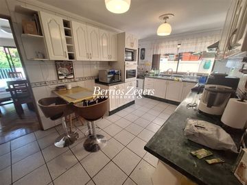 Casa en Venta en Las Condesas/La Fuente