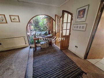 Casa en Venta en Las Condesas/La Fuente