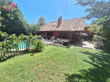 Casa en Venta en Las Condesas/La Fuente