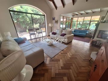 Casa en Venta en Las Condesas/La Fuente