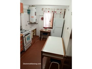 OPORTUNIDAD !! Venta Departamento 2 amb zona centro, cochera