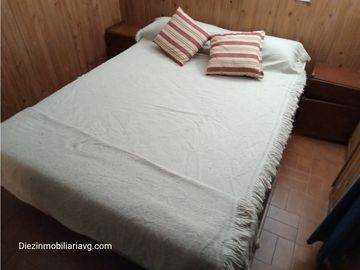 OPORTUNIDAD !! Venta Departamento 2 amb zona centro, cochera