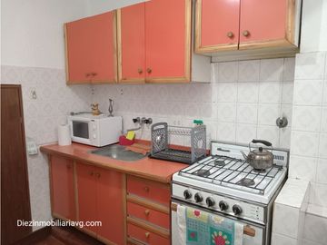 OPORTUNIDAD !! Venta Departamento 2 amb zona centro, cochera