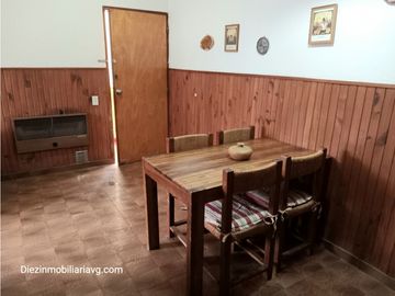 OPORTUNIDAD !! Venta Departamento 2 amb zona centro, cochera