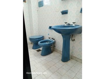 OPORTUNIDAD !! Venta Departamento 2 amb zona centro, cochera