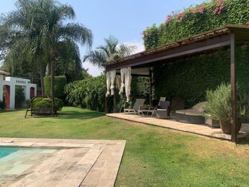 RENTA RESIDENCIA EN CUERNAVACA EN SUMIYA