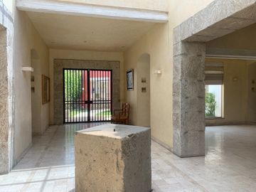 RENTA RESIDENCIA EN CUERNAVACA EN SUMIYA