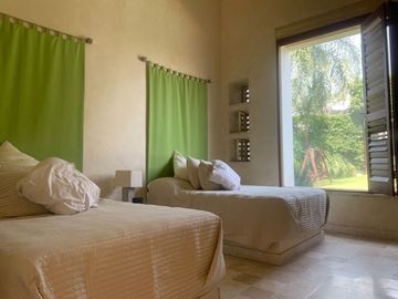 RENTA RESIDENCIA EN CUERNAVACA EN SUMIYA