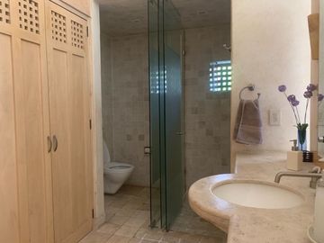 RENTA RESIDENCIA EN CUERNAVACA EN SUMIYA