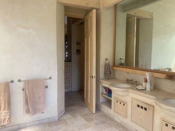 RENTA RESIDENCIA EN CUERNAVACA EN SUMIYA