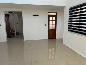 ARRIENDO HERMOSA PROPIEDAD EN MIRADOR ANDINO MACHALÍ
