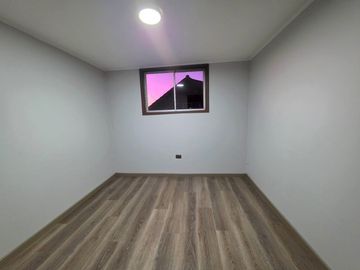 Vende Casa en Condiminio Villa Alemania  Los Ángeles.