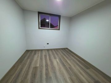 Vende Casa en Condiminio Villa Alemania  Los Ángeles.