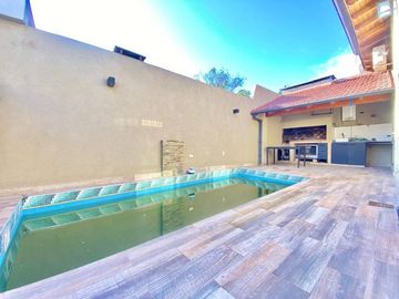 Chalet en venta en Ituzaingo Norte