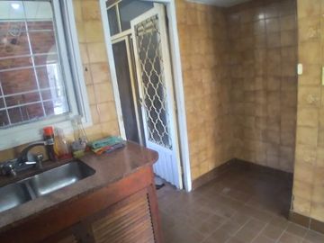 Departamento Tipo Casa en venta en Lanus Oeste