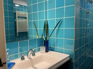 DEPARTAMENTO 4 AMBIENTES  CON DEPENDENCIA  BALCON