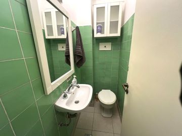 DEPARTAMENTO 4 AMBIENTES  CON DEPENDENCIA  BALCON
