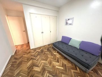 DEPARTAMENTO 4 AMBIENTES  CON DEPENDENCIA  BALCON