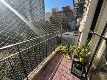 DEPARTAMENTO 4 AMBIENTES  CON DEPENDENCIA  BALCON