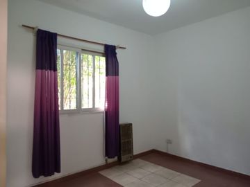 CASA 5 AMBIENTES - OPORTUNDAD