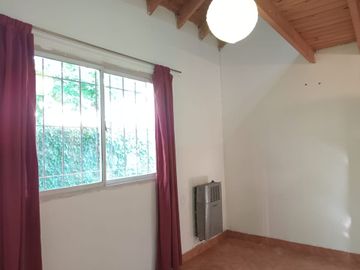 CASA 5 AMBIENTES - OPORTUNDAD