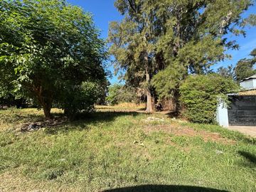 VENTA DE LOTE A METROS  ACCOESTE MORENO PERMUTA