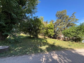 VENTA DE LOTE A METROS  ACCOESTE MORENO PERMUTA