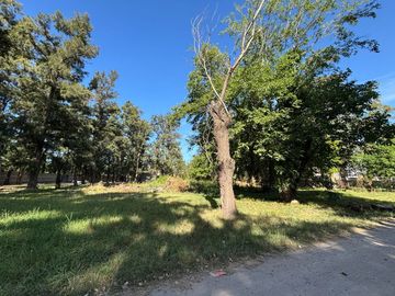 VENTA DE LOTE A METROS  ACCOESTE MORENO PERMUTA