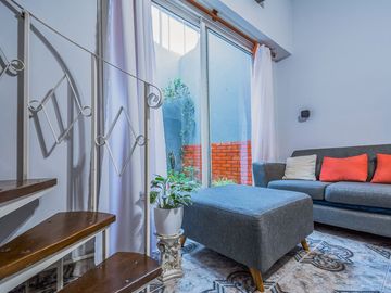 VENTA PH DUPLEX 5 AMB. CON PATIO Y TERRAZA URQUIZA