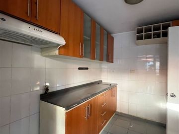Casa en Arriendo en Cerro Jacaranda 01907