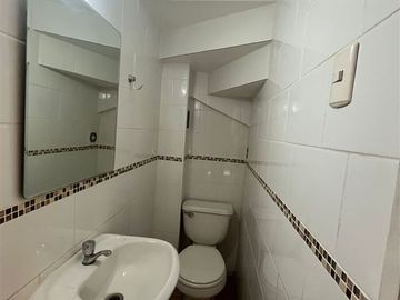 Casa en Arriendo en Cerro Jacaranda 01907