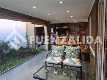 Casa en Venta en Condominio Arrayanes de Nos
