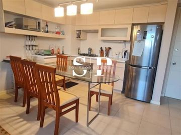Departamento en Venta en Condominio Laguna Bahía
