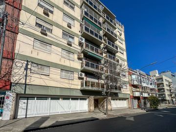 4Amb + Dep. c/ Balcón y Cochera fija Caballito
