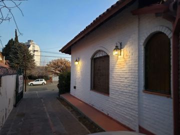 VENTA CASA ZONA ALTO NEUQUÉN