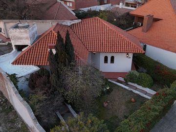 VENTA CASA ZONA ALTO NEUQUÉN