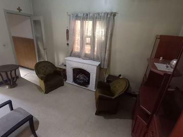 Venta casa 6 ambientes Excelente ubicacion