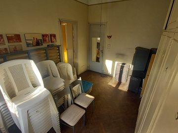 Venta casa 6 ambientes Excelente ubicacion