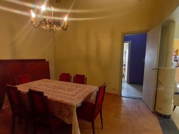 Venta casa 6 ambientes Excelente ubicacion
