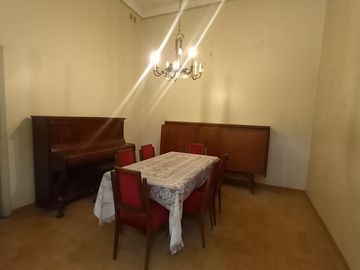 Venta casa 6 ambientes Excelente ubicacion