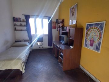 Venta casa 6 ambientes Excelente ubicacion